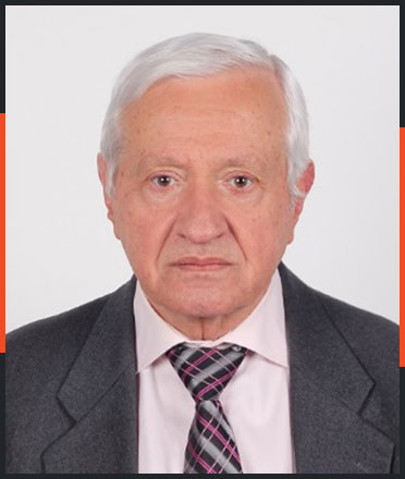 Иван Иванов